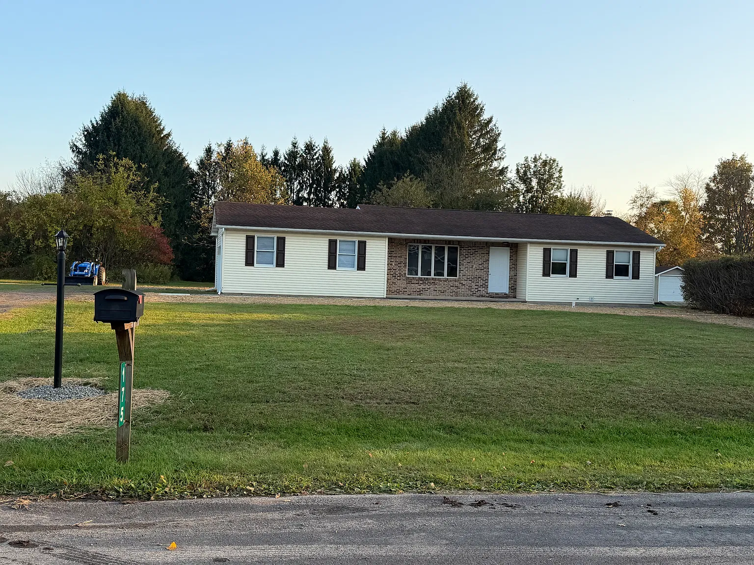 3 bed, 1088 sqft, $2,800 — Photo 2