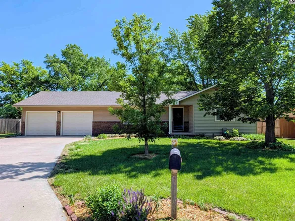 1428 Homestead Pl, McPherson, KS 67460