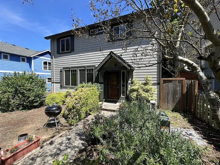 9304 N Macrum Ave — Photo 3