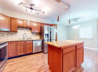 1815 Gardiner Ln APT G63, Louisville, KY 40205