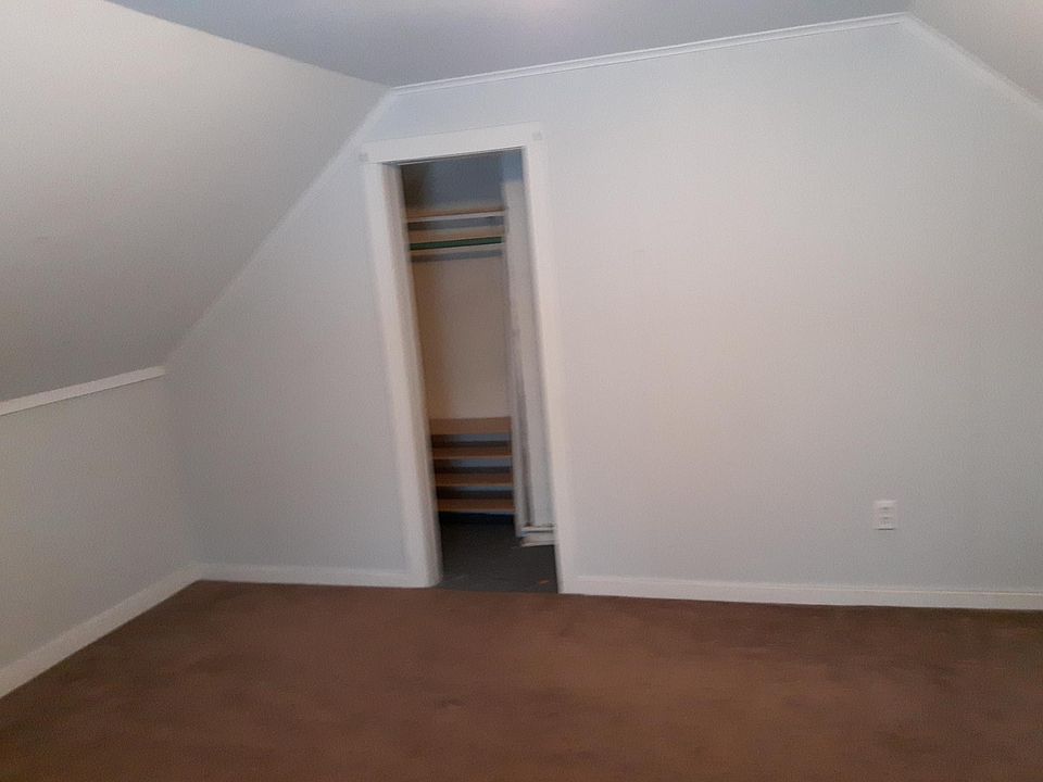 2nd image of 3 Park Ave