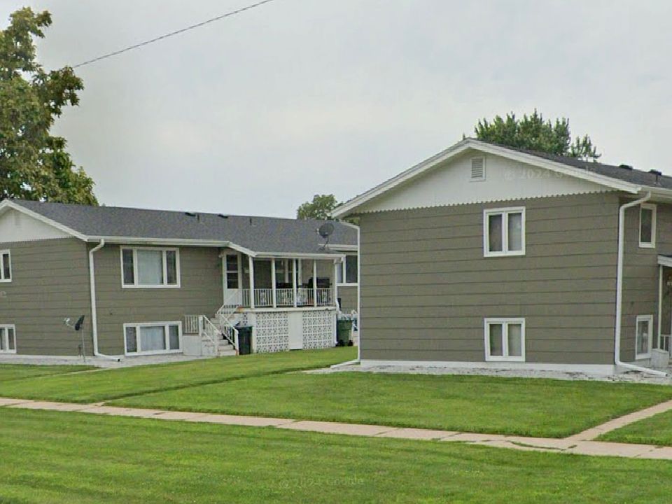 2nd image of 2900 E Avenue 2906 #1/2