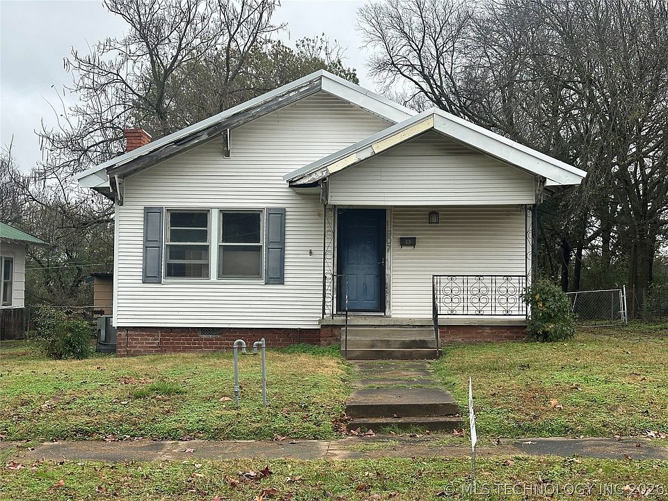 1st image of 907 S Creek Ave