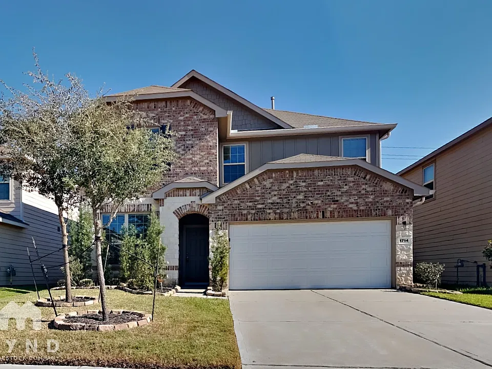 1714 Avocet Way