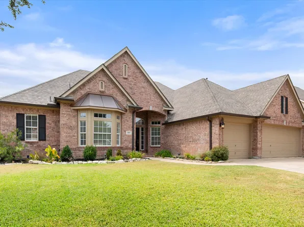 1815 Lakes Edge Blvd, Mansfield, TX 76063