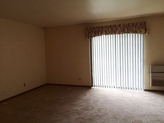 2nd image of 33661 N Royal Oak Ln APT 105