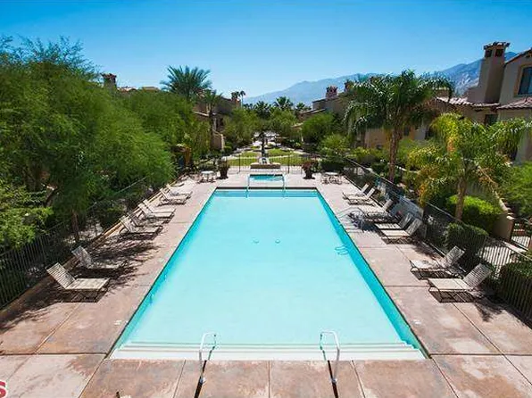 208 W Villorrio Dr, Palm Springs, CA 92262