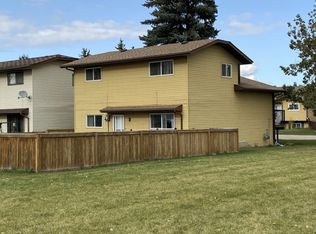 3 N Gibson Clos, Red Deer, AB T4P2Z3