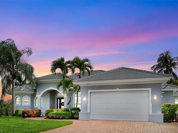 8983 Star Tulip CT, NAPLES, FL 34113