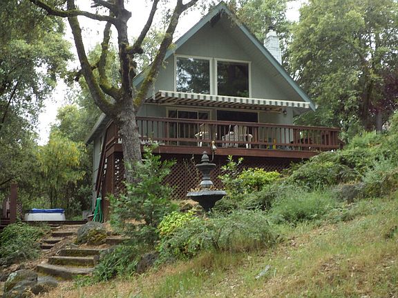 2nd image of 19789 Meadowood Dr