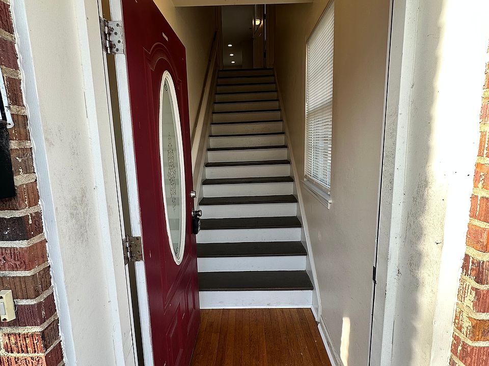 1st image of 213 & 215 N Broad St #213