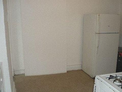 1st image of 11743 Farmers Blvd