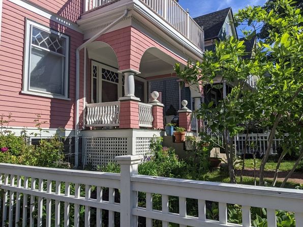 6 Fairview St #1