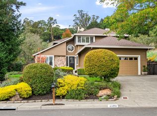 5596 Carriage Ln, Santa Rosa, CA 95403
