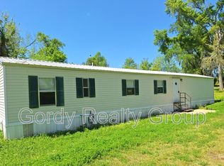 3017B Camp Rd, Marianna, FL 32446