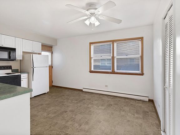 2nd image of 400 W Jackson St