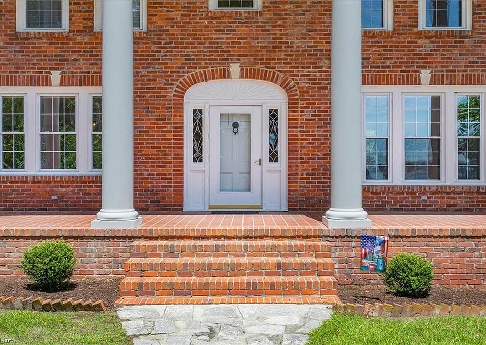 107 S Boxwood St, Hampton, VA 23669 MLS 10459034 Zillow