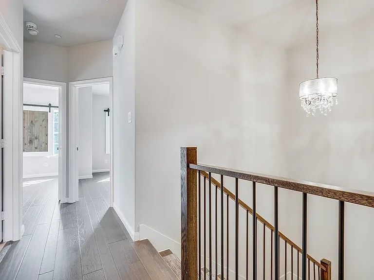 8071 Canal St — Photo 16