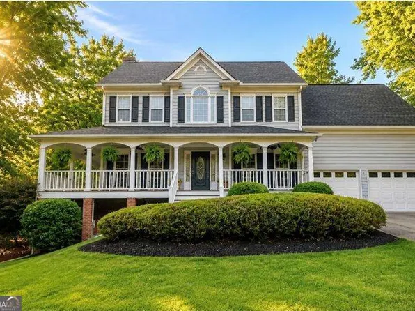 1011 Fairway Valley Dr, Woodstock, GA 30189
