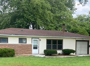 919 W Auman Dr, Carmel, IN