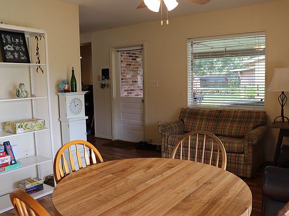 5th image of 316 Woodham Ave