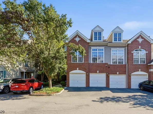 261 Riverwalk Way, Clifton, NJ 07014