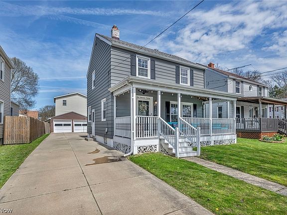 3rd image of 115 Birchwood Ave