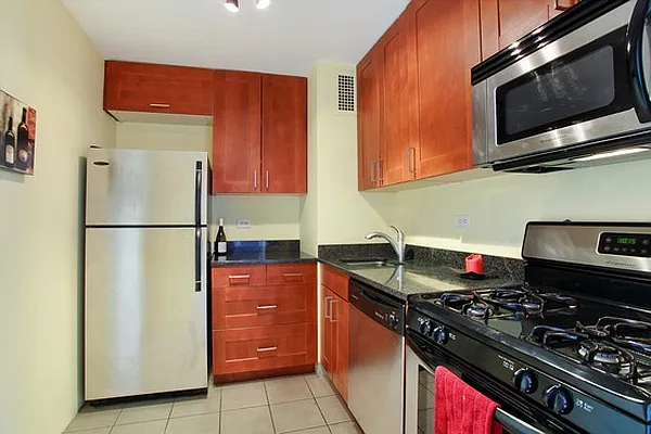 Sold by Corcoran | media 6