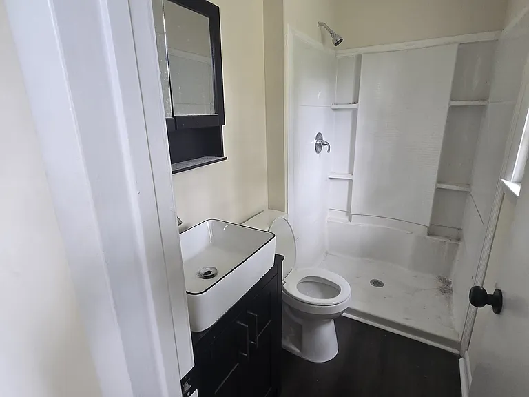 703 Zircon Ct — Photo 3