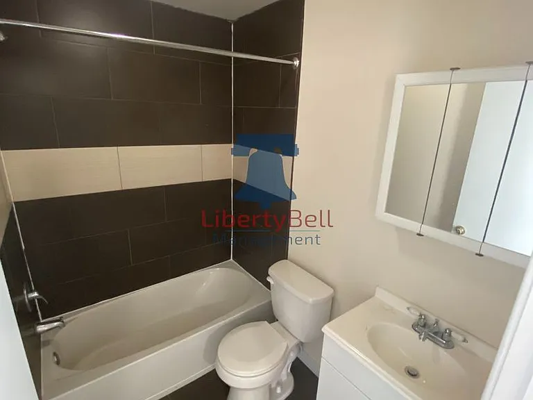 4168 Germantown Ave — Photo 5