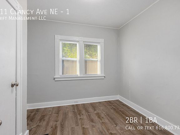 5th image of 811 Clancy Ave NE #1