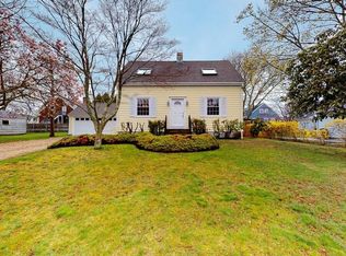 244 N Fenner Ave, Middletown, RI 02842