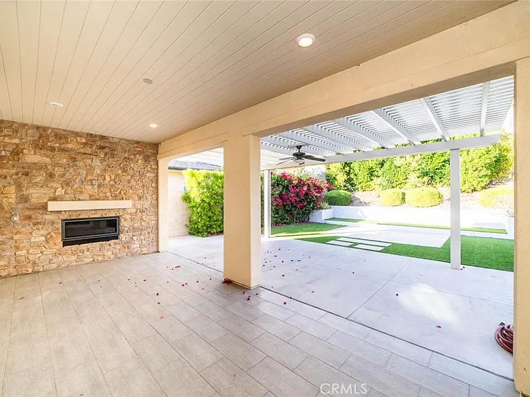 53 Sagan Way — Photo 3