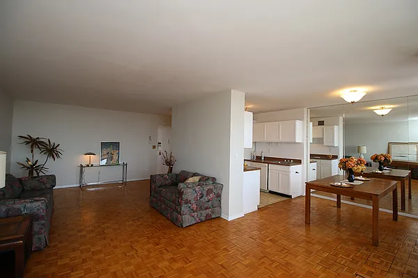 Sold by Hudson View Realty LLC | media 3