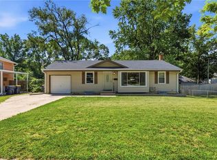 6301 E 101st St, Kansas City, MO 64134