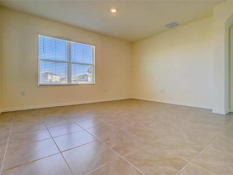 8934 Forge Breeze Loop — Photo 4