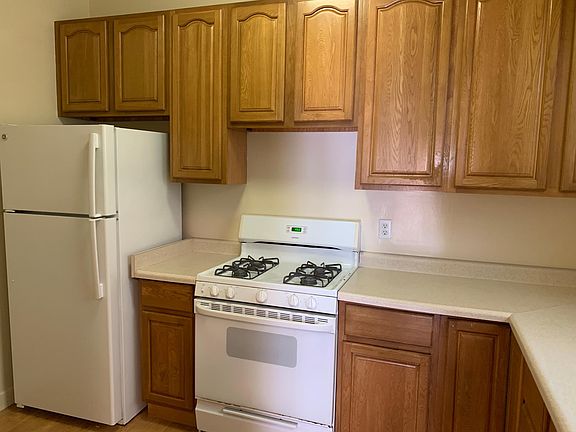 3rd image of 2230 Steiner St #1