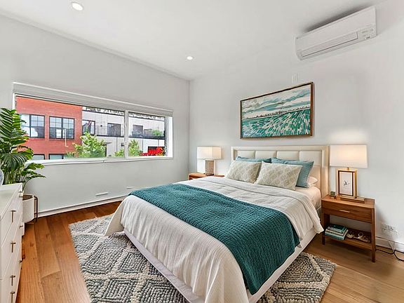 4th image of 236 N 5th St Floor 4