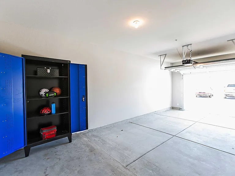 SOLANA APARTMENT HOMES — Photo 11