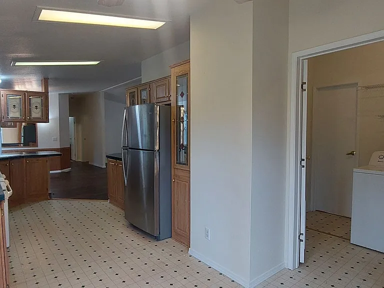 6740 Greystone Ln — Photo 26