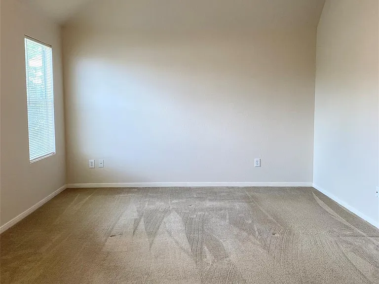 19439 Juniper Vale Cir — Photo 12