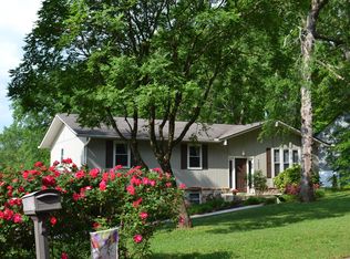 1621 Colonade Rd, Knoxville, TN 37922