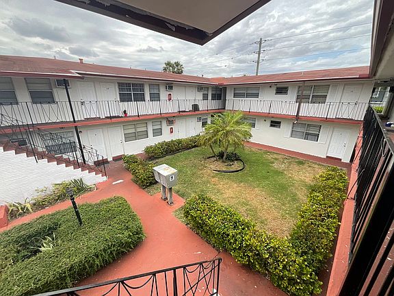 2nd image of 11605-07 Canal Dr #9