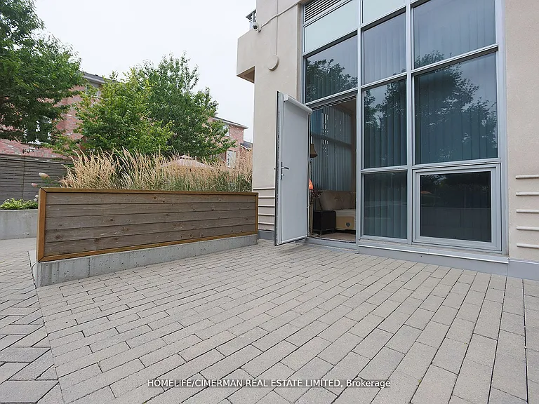 9191 Yonge St #103 — Photo 17