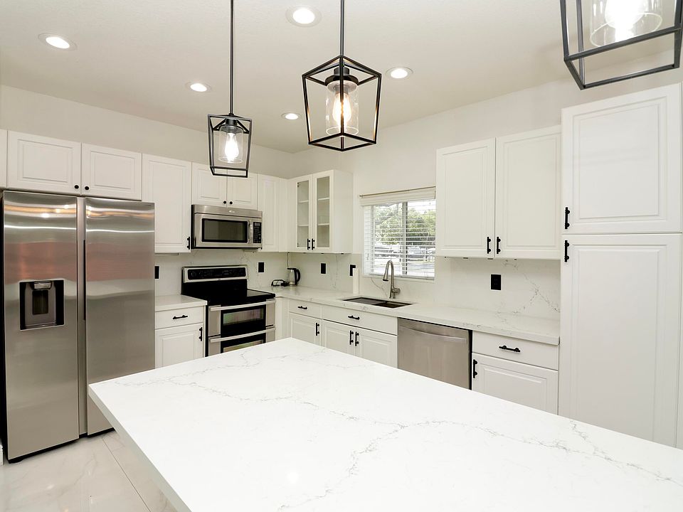 1st image of 2952 NW 33rd Ln