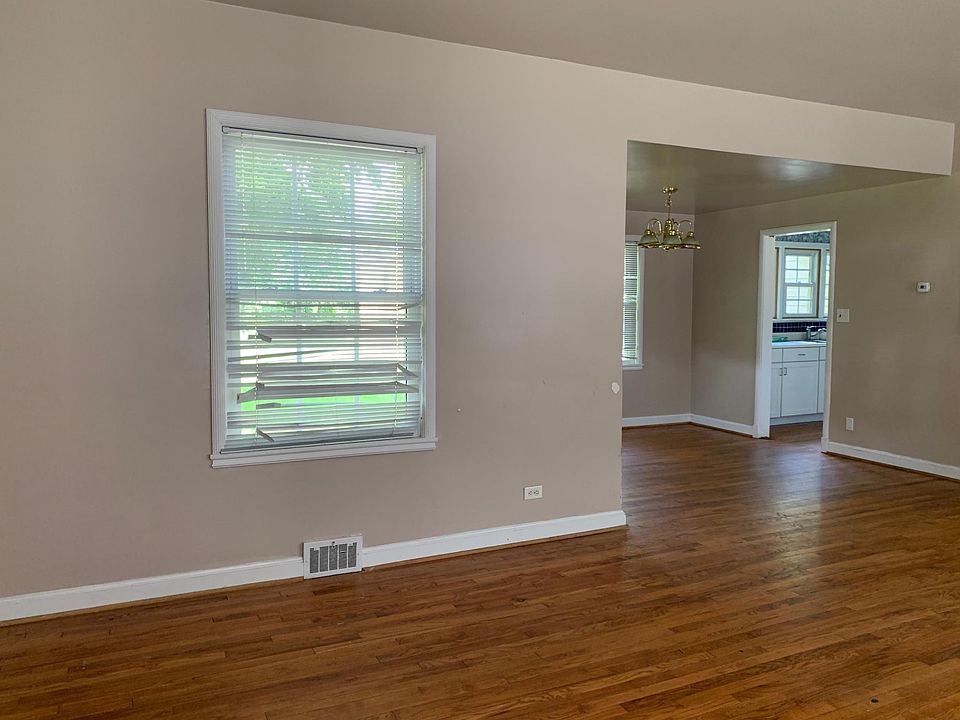 1st image of 204 Bishop St