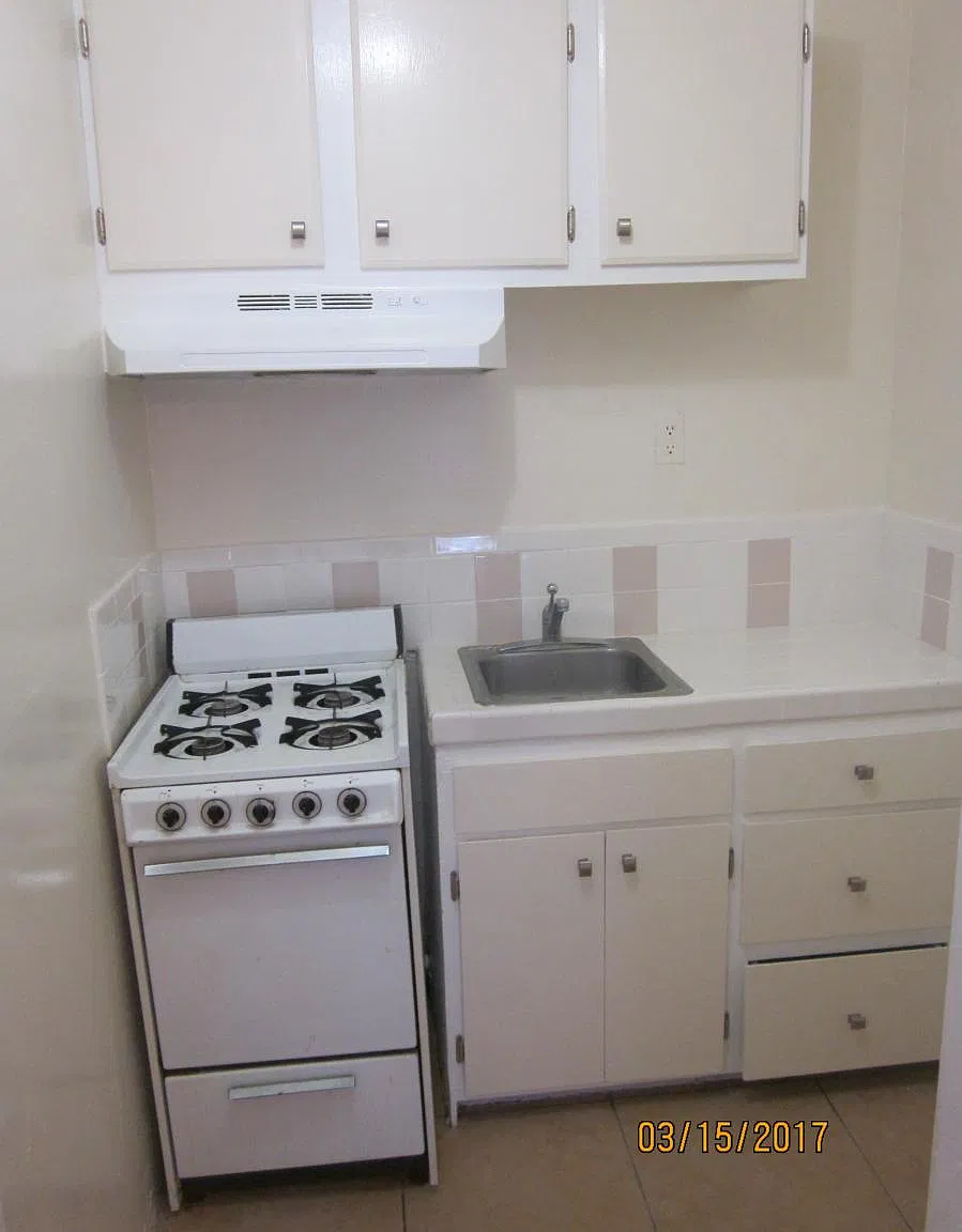 Studio, $1,399 — Photo 3
