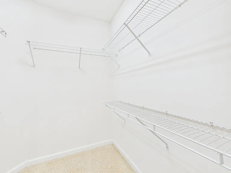 5690 Stafford Rd — Photo 15