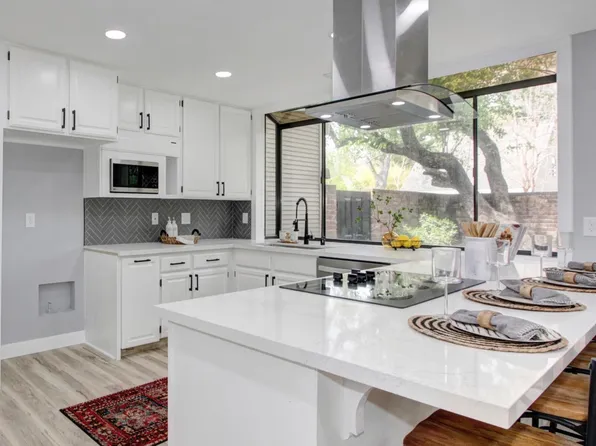 487 Wyndgate Rd, Sacramento, CA 95864