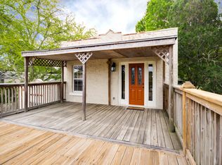519 1/2 Oleander Way S, Saint Petersburg, FL 33707